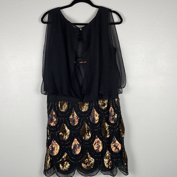 Betsy & Adams sequin open back fancy dress ladies Black and Gold Sequin Dress - Picture 3 of 8
